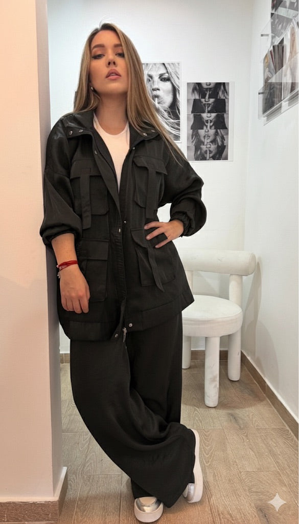 Conjunto de chaqueta tipo safari Negro