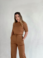 Conjunto de pantalon y franela color Mocca