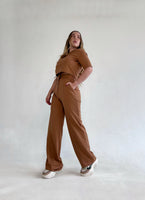 Conjunto de pantalon y franela color Mocca