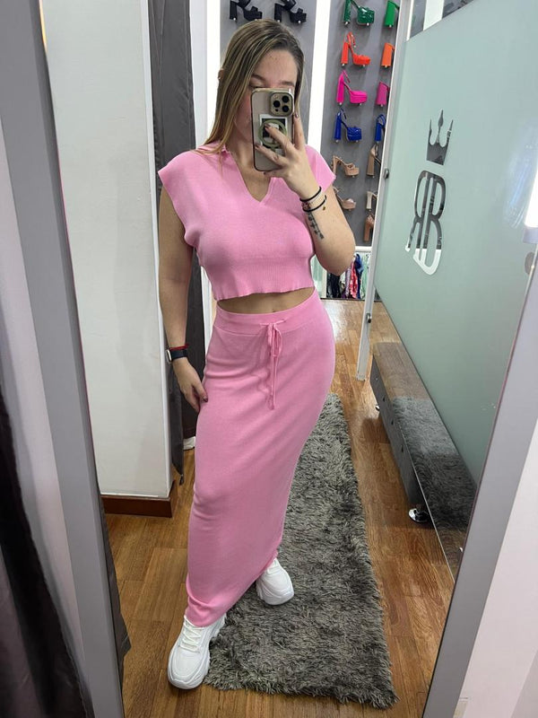 Conjunto de falda larga y top